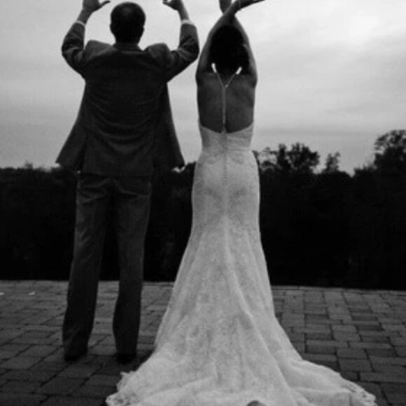 Watters Wedding Gown - Fabienne - Worn only for ceremony and first dance - Picture 3 of 13